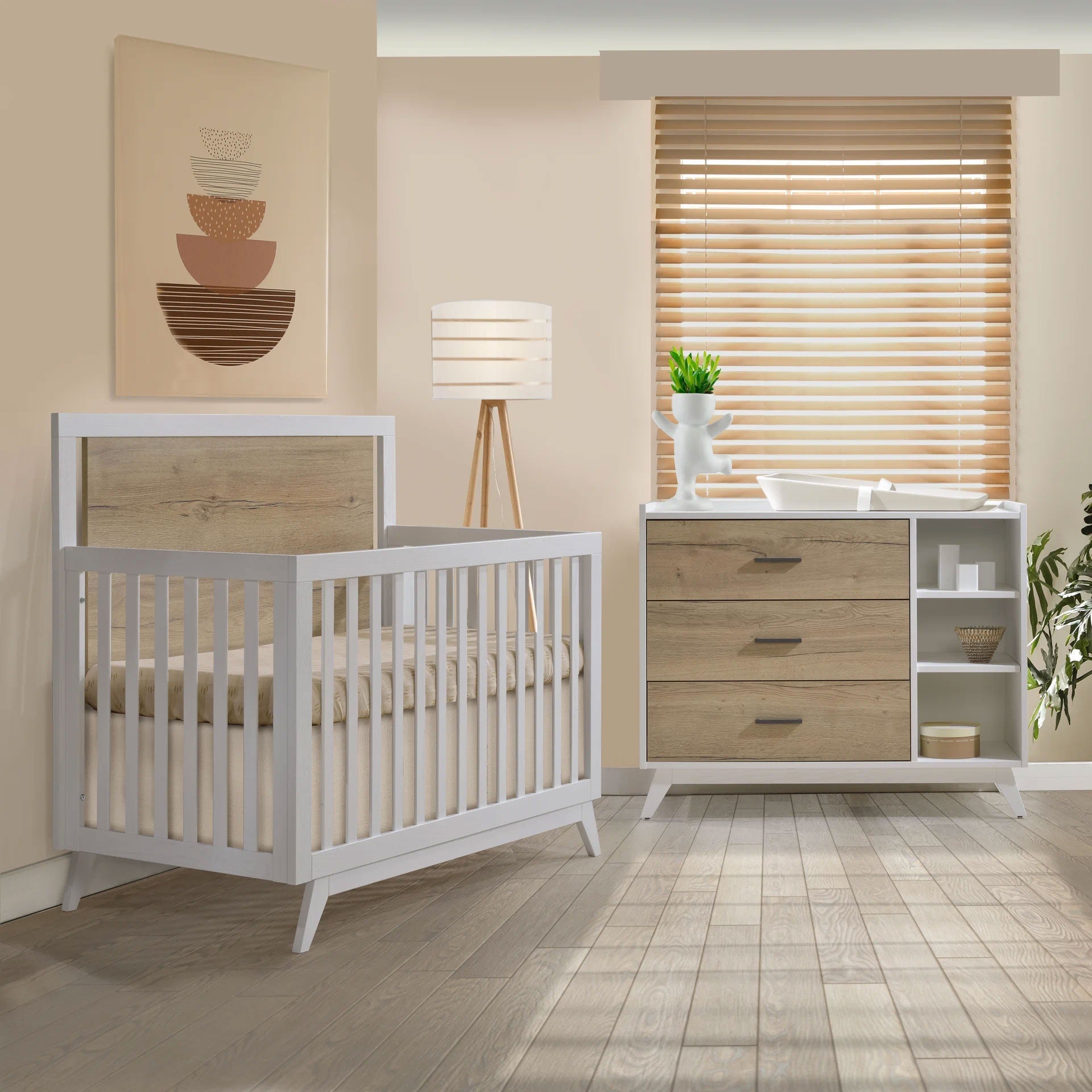 Tulip Juvenile - Quality, non-toxic and safe nursery furniture - Made in Canada