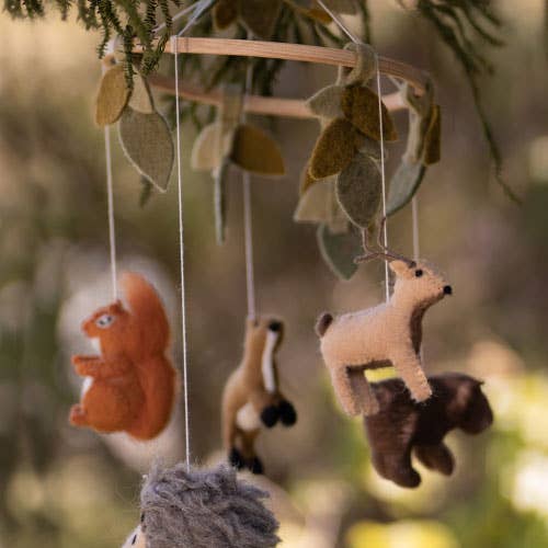 Gamcha - Mobile pour bébé, Forêt/Feuilles