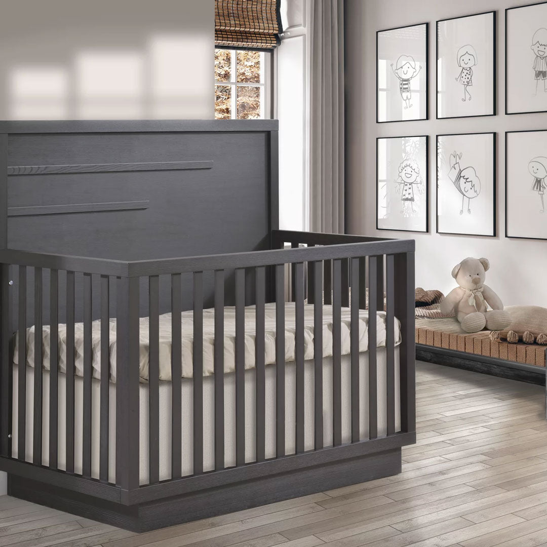 Natart - Como - 4-in-1 Convertible Crib with horizontal molding - Dusk