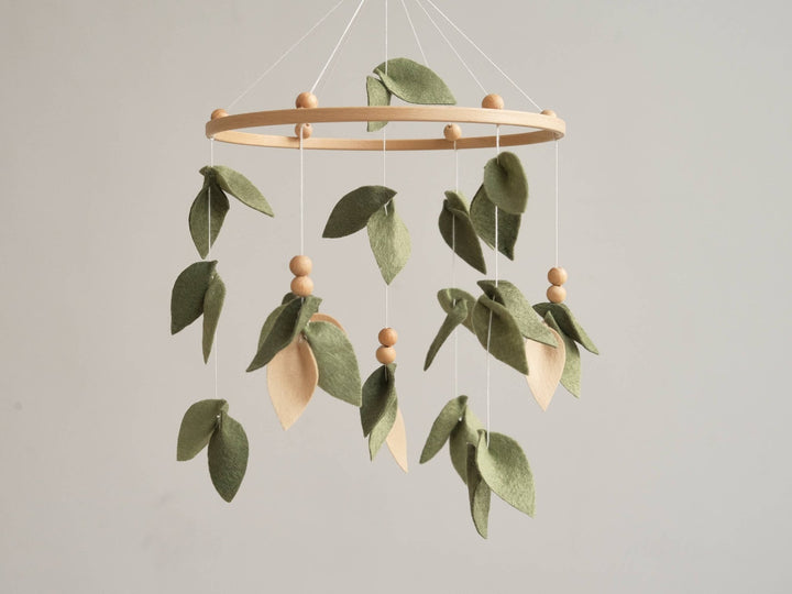 ChilDreams - Forest Crib Mobile, Leaf Baby Mobile, Minimalist Baby Crib ChilDreams - Mobiles - CD_MButterfly_Forest_Leaf_Mobile Tiny Toes in Dreamland