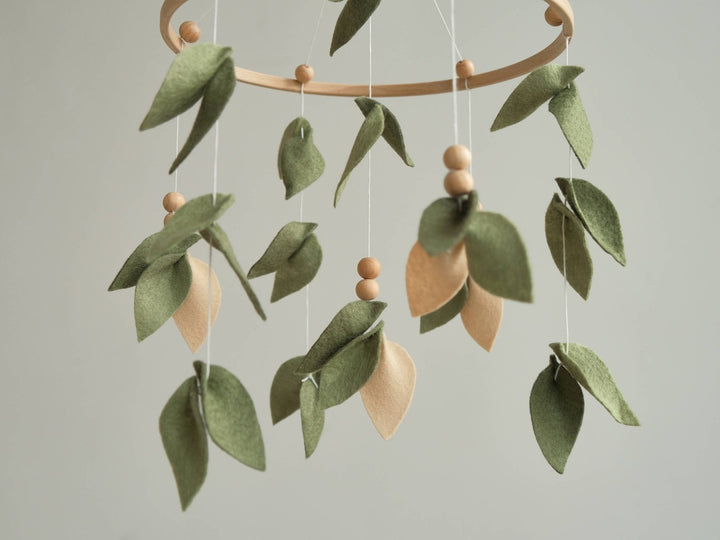 ChilDreams - Forest Crib Mobile, Leaf Baby Mobile, Minimalist Baby Crib ChilDreams - Mobiles - CD_MButterfly_Forest_Leaf_Mobile Tiny Toes in Dreamland