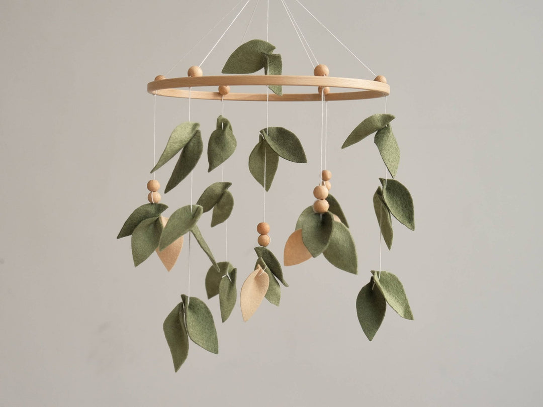 ChilDreams - Forest Crib Mobile, Leaf Baby Mobile, Minimalist Baby Crib ChilDreams - Mobiles - CD_MButterfly_Forest_Leaf_Mobile Tiny Toes in Dreamland