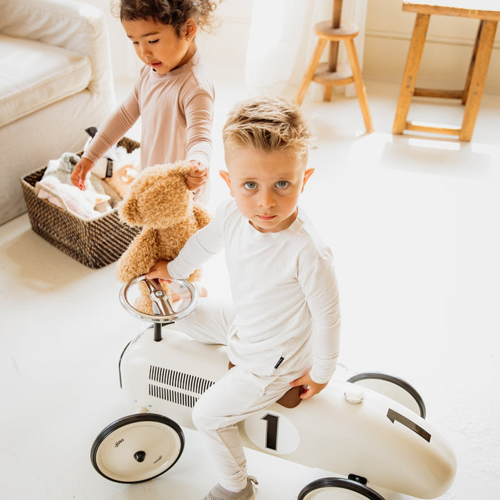 Cloud Grey Bamboo 2 - Piece Long Sleeve Jogger Set Lulush The Label Kids Clothing - Baby & Toddler Sleepwear - JS-LG12 Tiny Toes in Dreamland