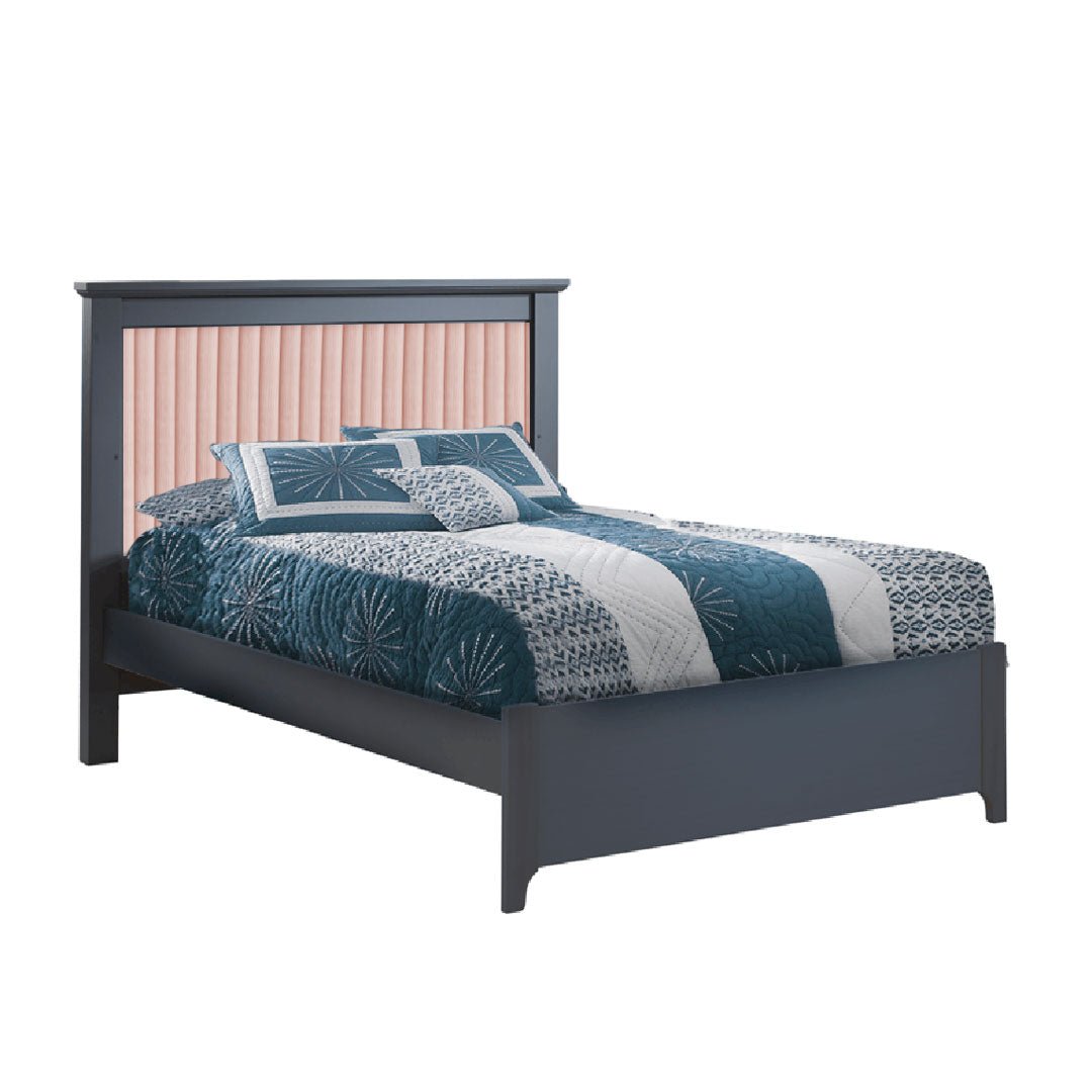 Natart - Taylor - Graphite - Double bed 54" (low profile footboard) - with or without panel Natart Juvenile - Double Bed - 65099P94 - 50 Tiny Toes in Dreamland