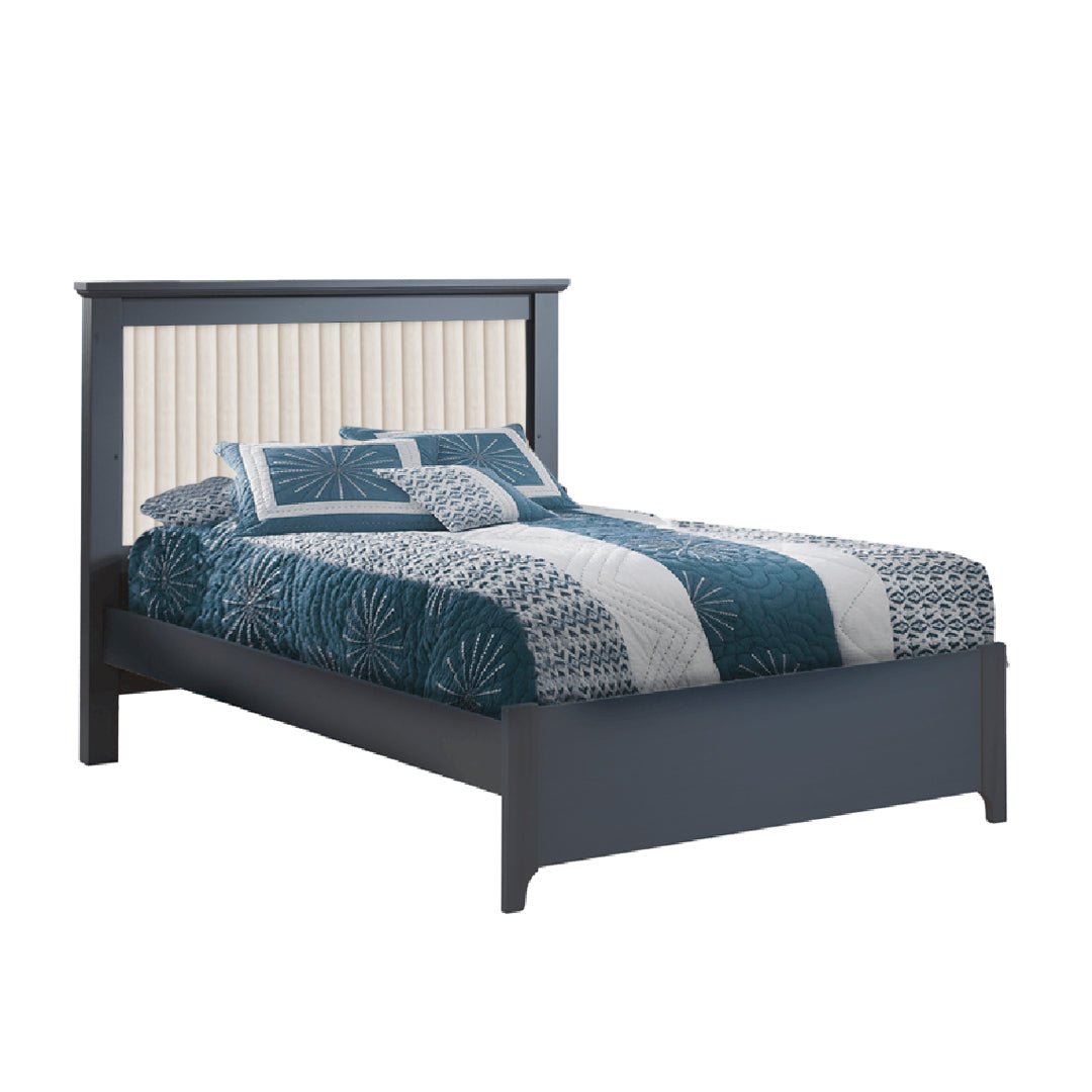 Natart - Taylor - Graphite - Double bed 54" (low profile footboard) - with or without panel Natart Juvenile - Double Bed - 65099P97 - 50 Tiny Toes in Dreamland