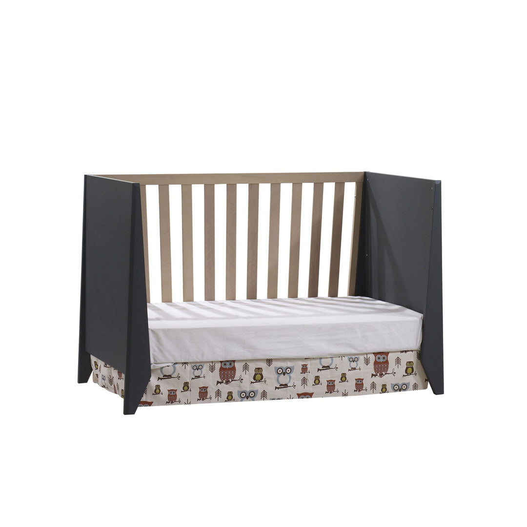 Nest Juvenile Flexx - Classic Crib and XL Dresser - Graphite and Natural Nest Juvenile - Nursery Furniture Sets - 95033.52 - 95001.52 - SET Tiny Toes in Dreamland