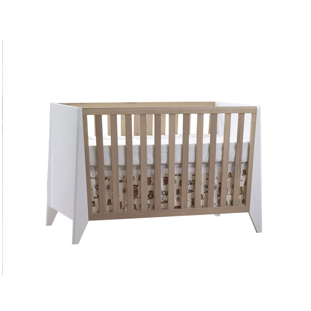 Nest Juvenile Flexx - Classic Crib and XL Dresser - White and Natural Nest Juvenile - Nursery Furniture Sets - 95033.02 - 95001.02 - SET Tiny Toes in Dreamland